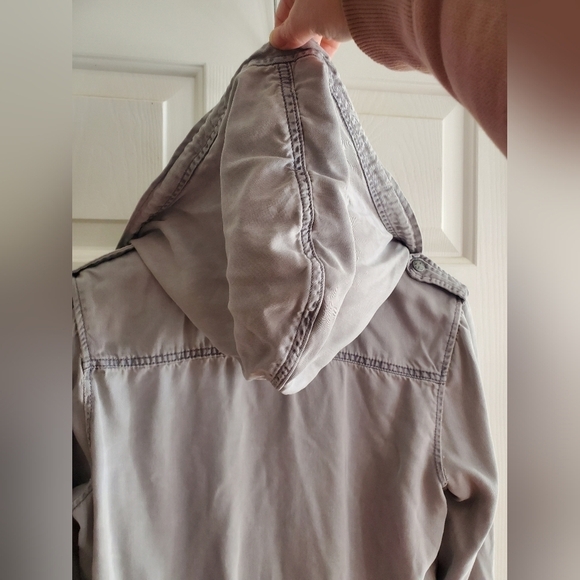 Max Jeans Designer Brand Women's Military Style Jacket Grey Size Medium - Picture 3 of 4
